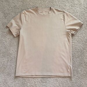 Hollister Men's Tan Short Sleeve Tee